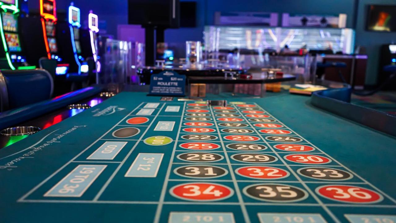 Costa Bahia Hotel, Convention Center And Casino 과야닐라 외부 사진