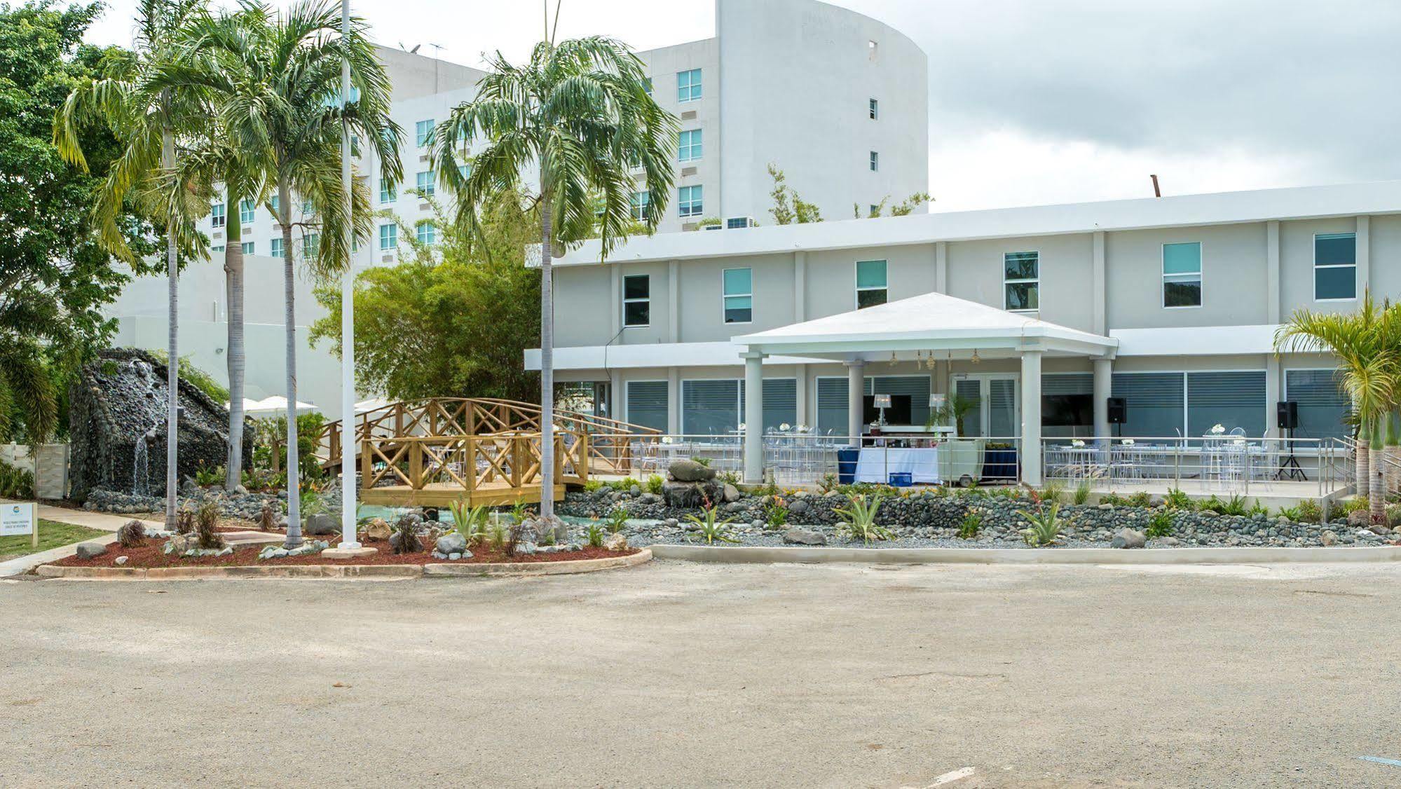 Costa Bahia Hotel, Convention Center And Casino 과야닐라 외부 사진