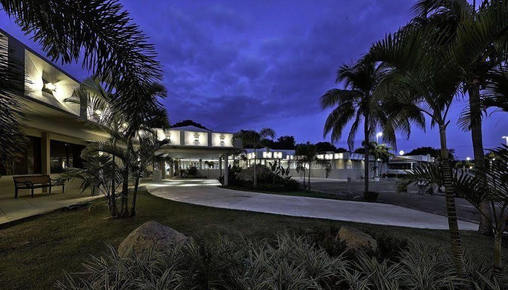 Costa Bahia Hotel, Convention Center And Casino 과야닐라 외부 사진